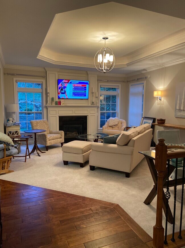 Foto del edificio - 7437 Madeira Pines Dr