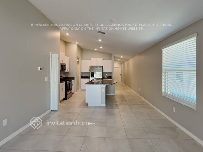 Foto del edificio - 2204 Jungle Dr