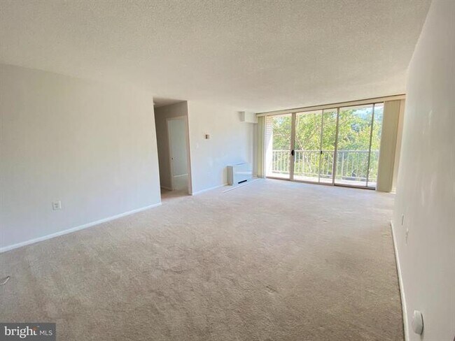 Building Photo - 2 Bed/1 Bath in Park Place