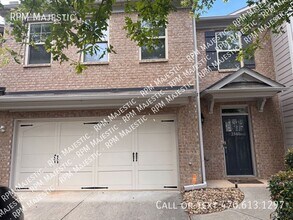 Building Photo - 2880 Cooper Brook Dr