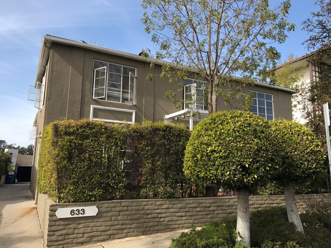 Foto principal - 633 Midvale Ave