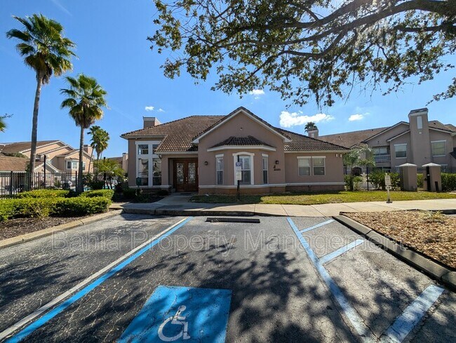 Building Photo - 10517 Villa View Cir