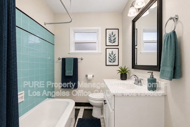 Building Photo - 4615 168th St