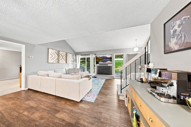 Building Photo - 2133 Tamarin Trail