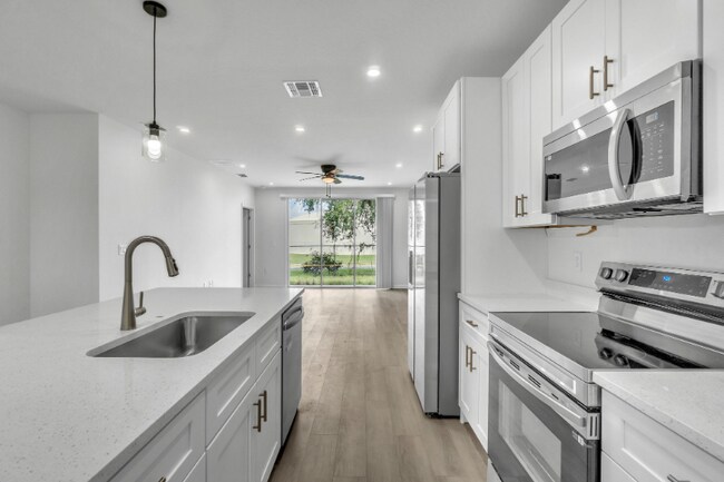 Foto del edificio - 1006 Stinson St