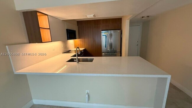 Foto del edificio - 5000 NW 79th Ave