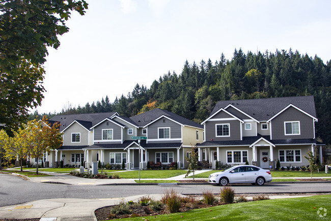 Building Photo - Woodbury Crossing Apartments and Townhomes