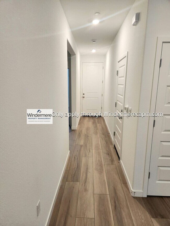 Foto del edificio - New Construction Home Available Now!