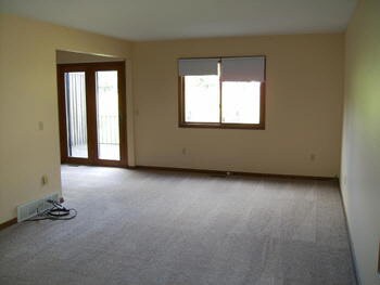 Foto del edificio - 303 Burning Bush Ln