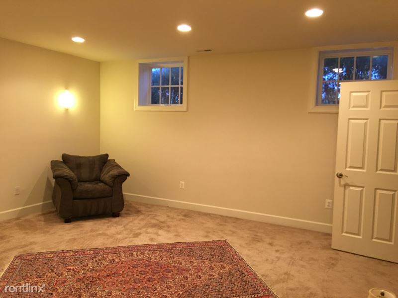 Foto del edificio - 2 br, 1 bath House - 11369 Liberty Street