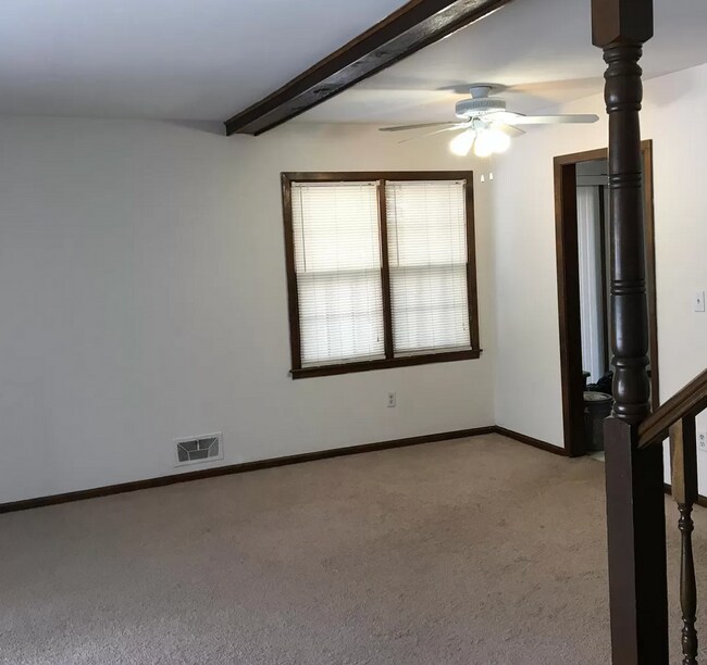 Building Photo - OP duplex