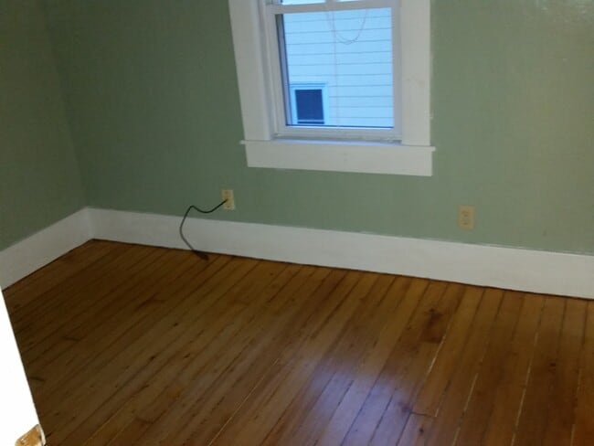 Building Photo - 6 Gaugh St