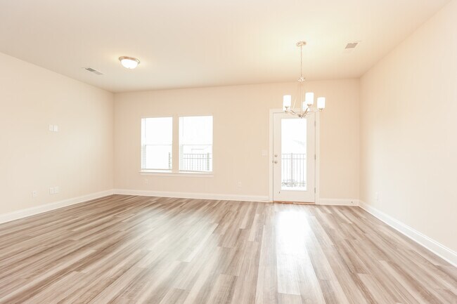 Foto del edificio - 807 Arrington Wy