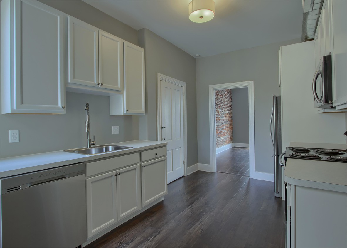 Primary Photo - 1206 N 2nd St