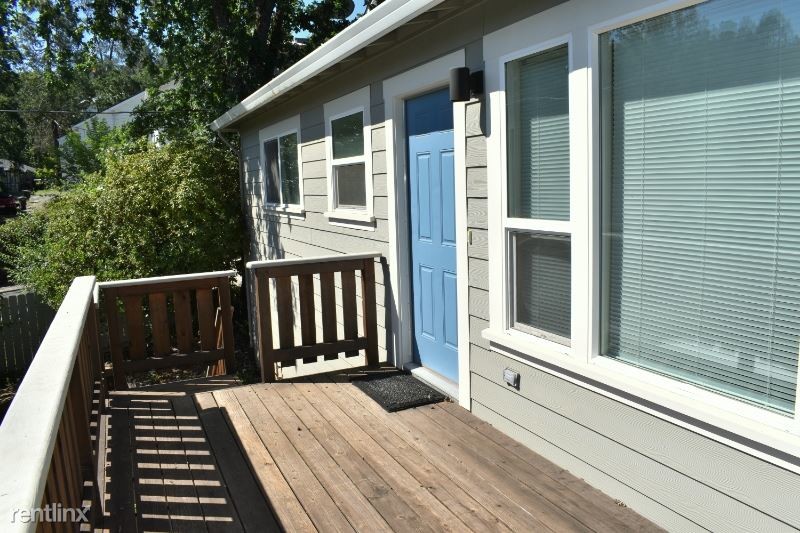 Primary Photo - 2 br, 1.5 bath Townhome - 115 Leiby