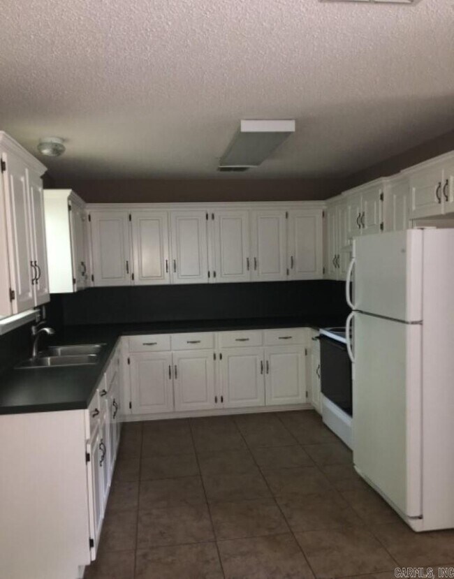 106 Holland Park Cove, Cabot, AR 72023 House Rental in Cabot, AR
