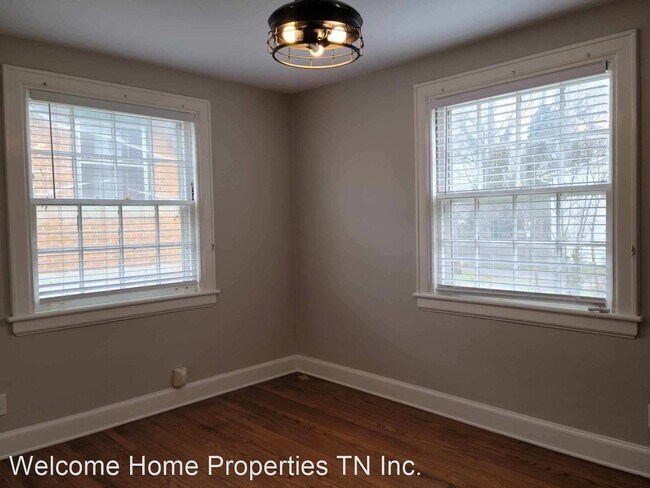Foto del edificio - 3 br, 1 bath House - 919 S Douglas Ave