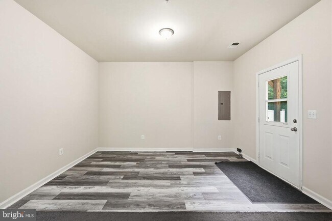 Foto del edificio - 4827 Forest Pines Dr