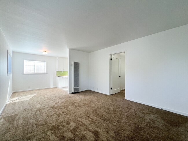 Foto del edificio - Charming 1 Bedroom, 1 Bath Rental in North Napa!