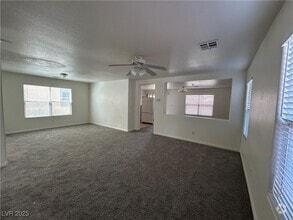 Building Photo - 9949 Cerbat Ct