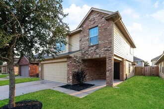 Building Photo - 5719 Kyle Cove Dr