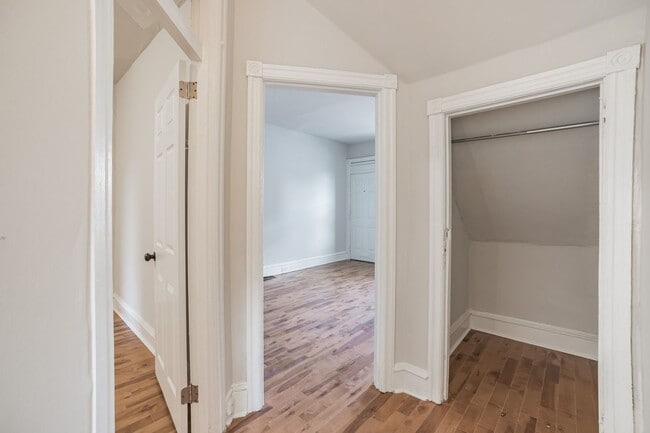 Foto del edificio - 1640 S 56th St