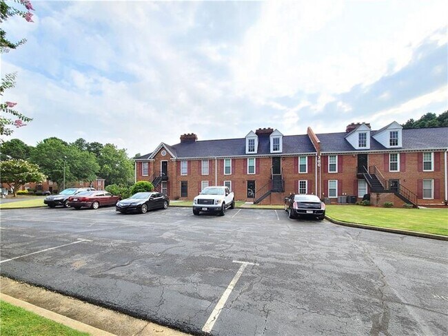 Foto del edificio - 1166 Booth Rd SW