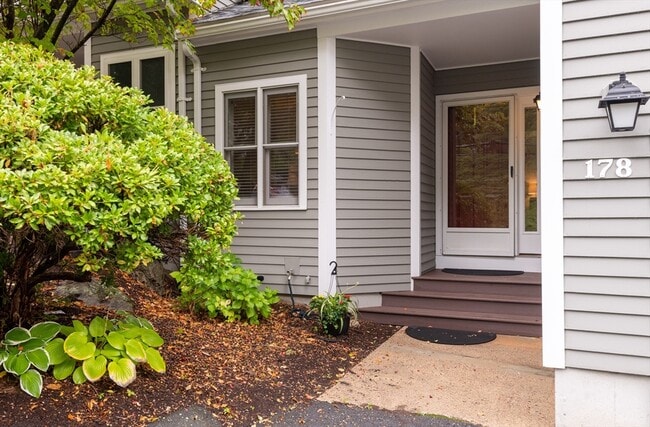 Building Photo - 178 Bishops Forest Dr