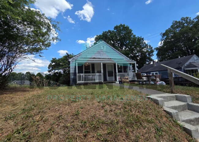 Building Photo - 1415 Underwood Ave