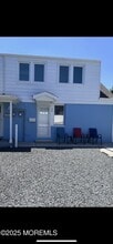 Building Photo - 52 Dunbar Ave