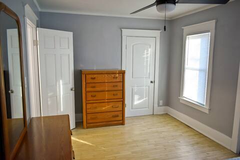 Foto del edificio - 838 E Washington St