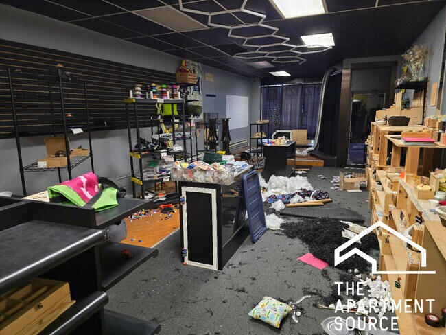 Foto del edificio - 5459 W Chicago Ave