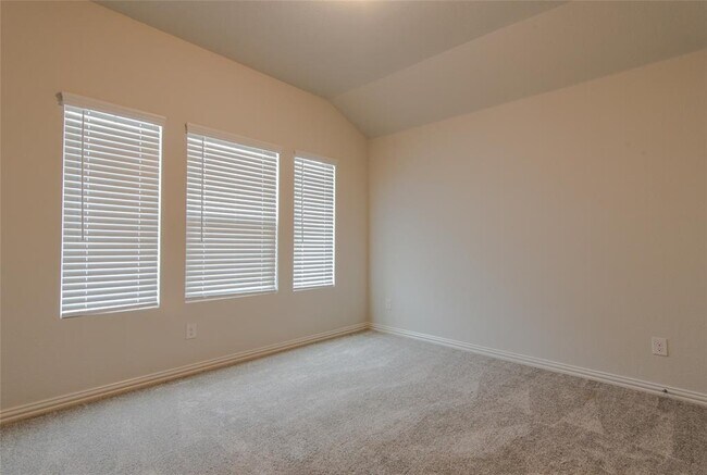 Building Photo - 751 Cascade Ln