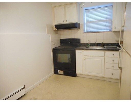 Foto del edificio - 2 Town House Ln