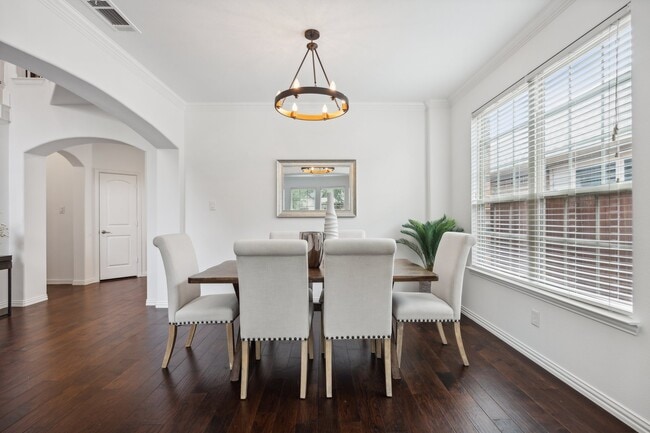 Foto del edificio - 5637 Belton Ln