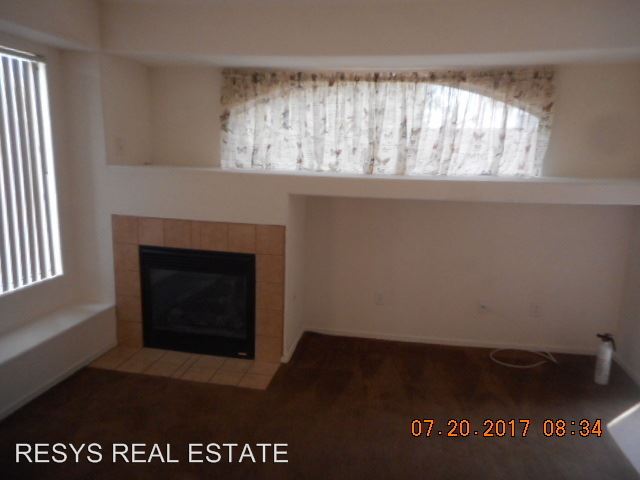 Building Photo - 641 Majestic Sky Dr