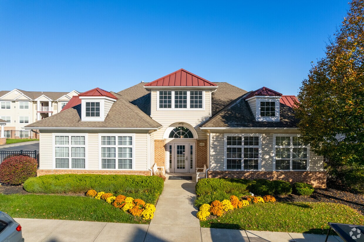 Trexler Park by OneWall Apartments 3616 W Tilghman St Allentown, PA