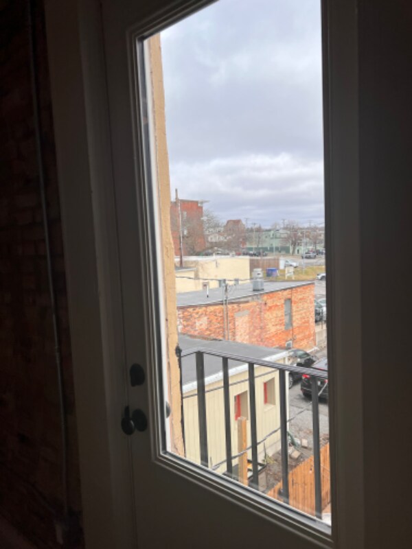 Foto del edificio - 101 S Main St