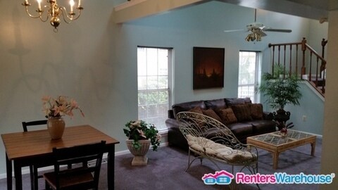 Foto del edificio - 15305 Echols Ct
