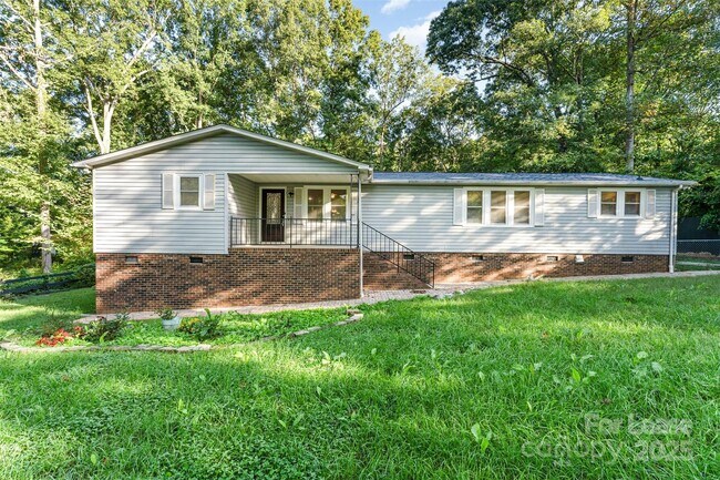 Foto del edificio - 4301 Eagle Chase Dr