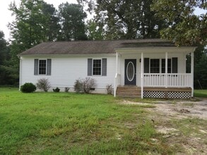 Building Photo - 124 Richland Rd