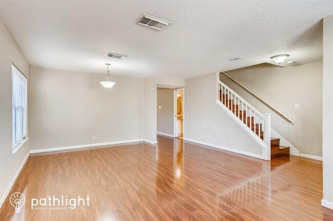 Building Photo - 7830 Sandpiper Park Dr