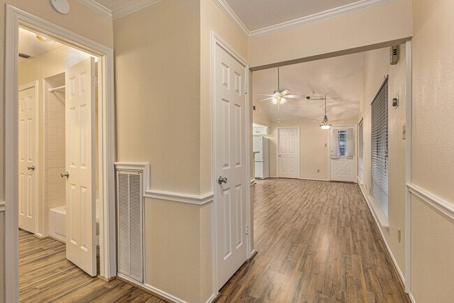 Foto del edificio - 508 Clarence St
