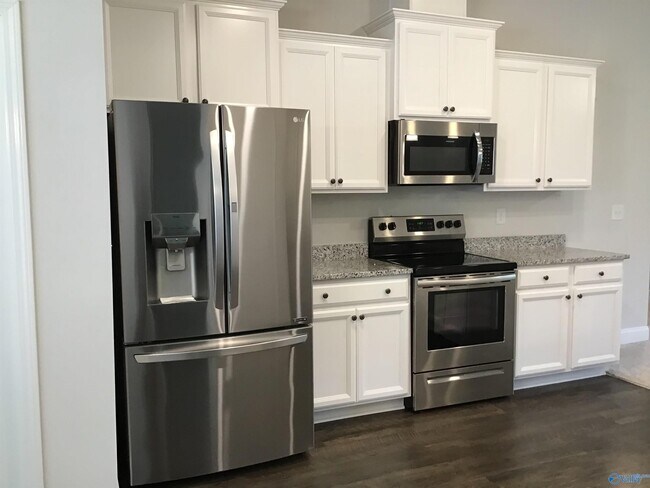 Building Photo - 274 Abercorn Dr