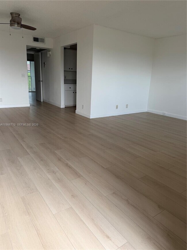 Building Photo - 13355 SW 9th Ct