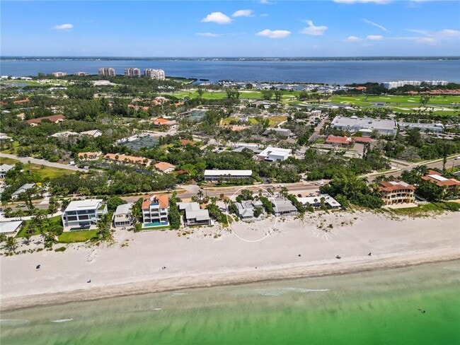 Foto del edificio - 2823 Gulf of Mexico Dr