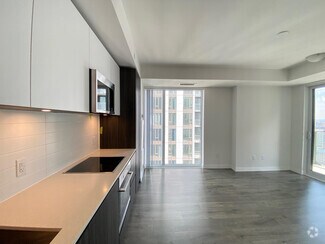 Building Photo - 8 Widmer St