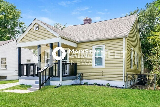 Building Photo - 4 Bedroom Pet-Friendly Home in Louisville, KY with Main Street Renewal