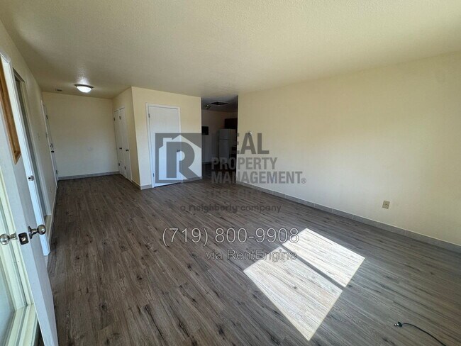 Foto del edificio - 2116 Norman Ln