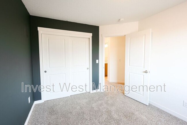 Foto del edificio - 1043 N Fairhope Pl